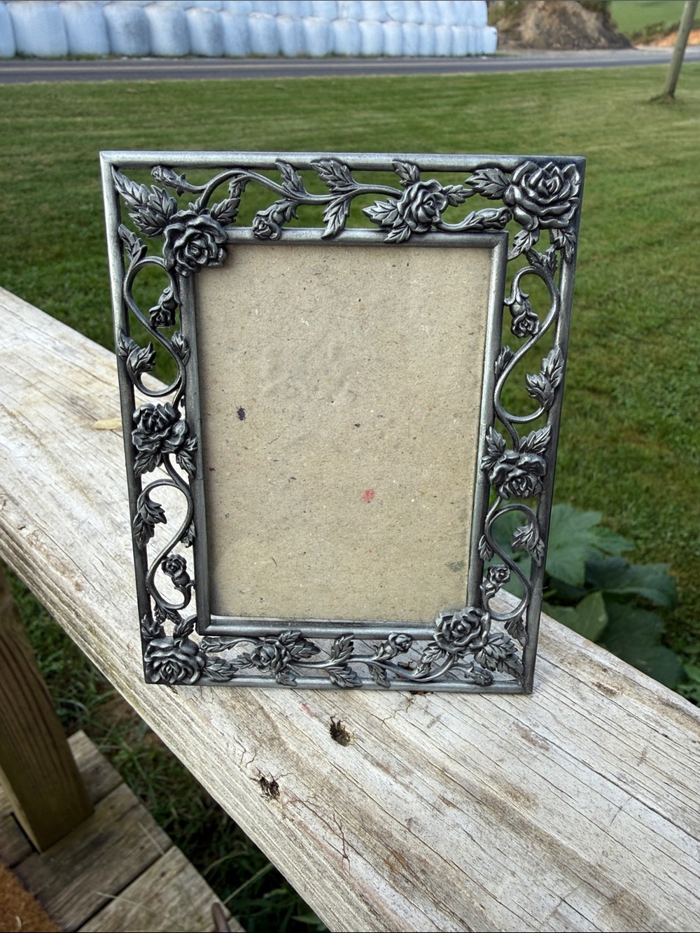 Vintage Silver Floral Picture Frame with Rose Vine Design